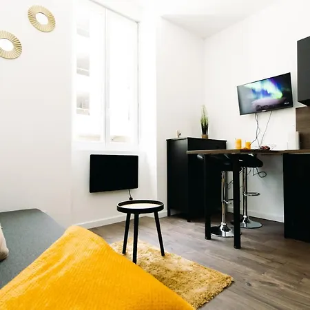 Apartment Superbe Studio A